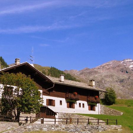 Gressoney-la-Trinité Hotel Lysjoch מראה חיצוני תמונה