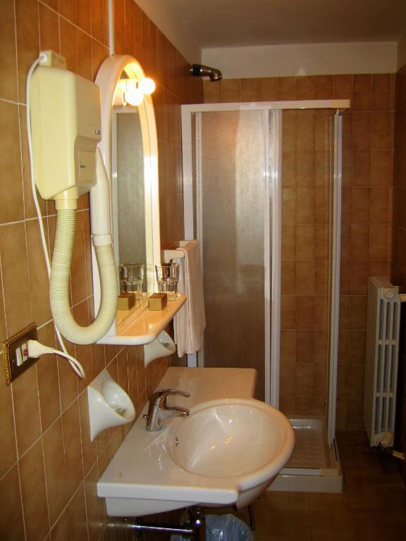 Gressoney-la-Trinité Hotel Lysjoch מראה חיצוני תמונה