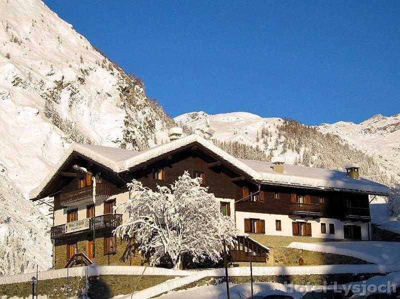 Gressoney-la-Trinité Hotel Lysjoch מראה חיצוני תמונה